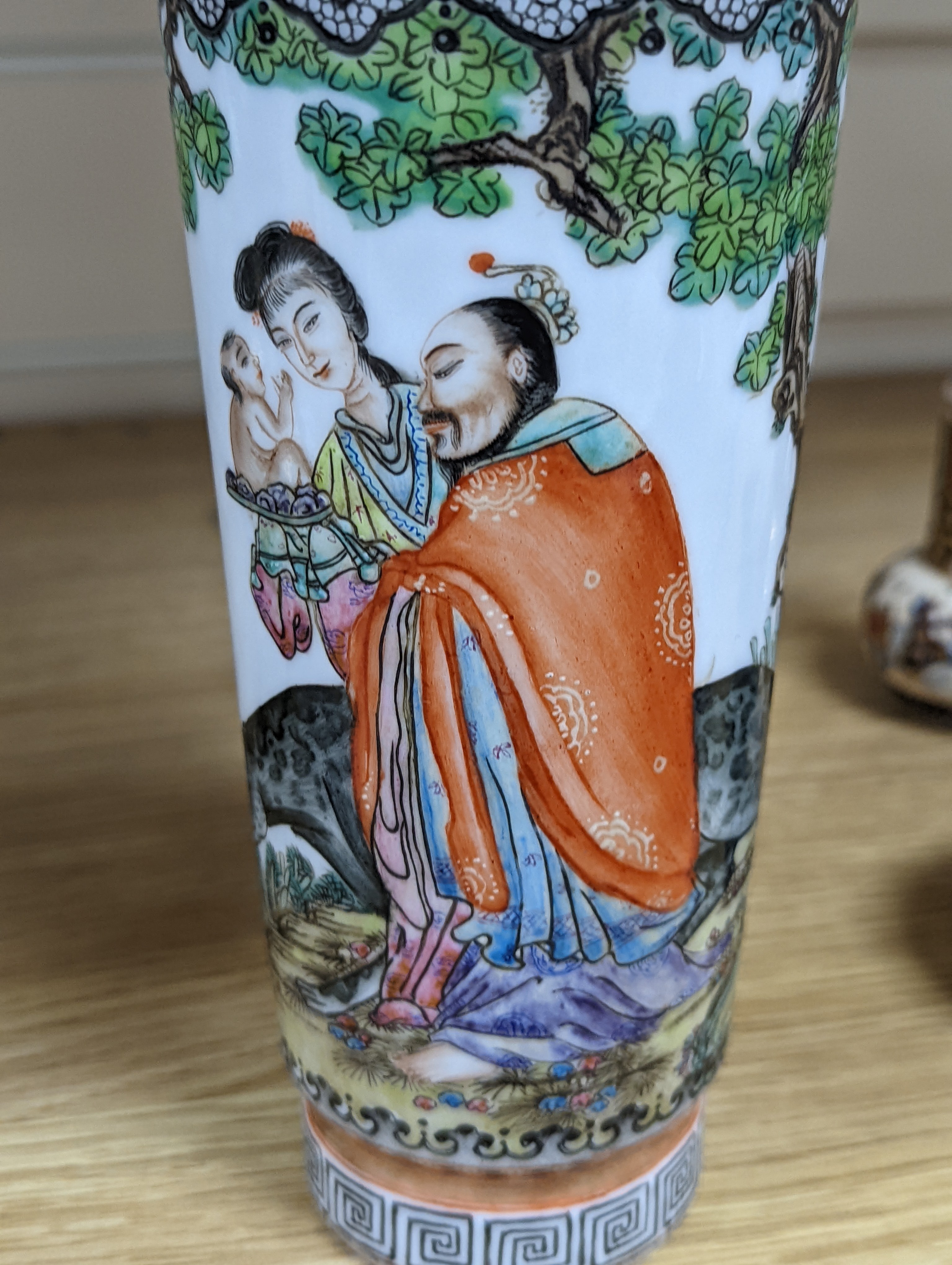 A Chinese famille rose vase. 25cm
